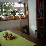 Haus Bergkristall بيت ضيافة