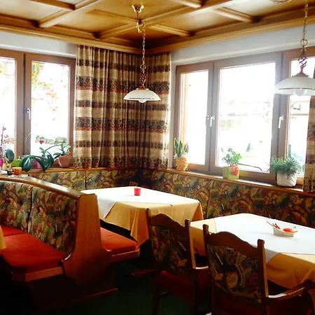 Haus Bergkristall 3* لانغنفلد