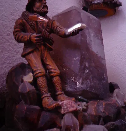 Konukevi Haus Bergkristall