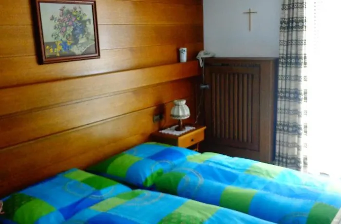 Haus Bergkristall 3* Längenfeld