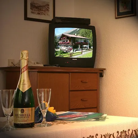 Haus Bergkristall Langenfeld