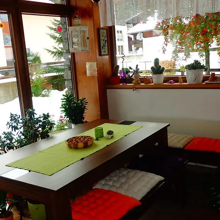 Haus Bergkristall Langenfeld