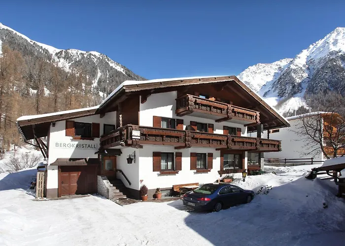 Haus Bergkristall Guest house Langenfeld